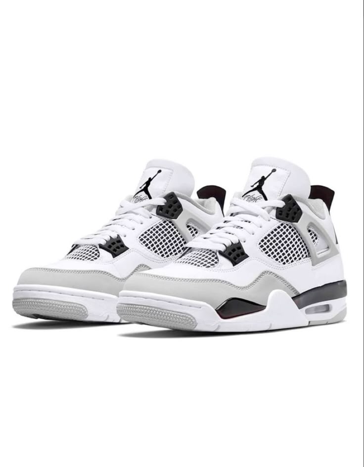Jordan Retro 4 Military