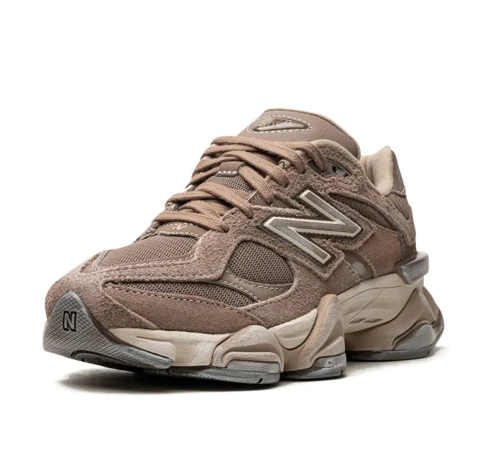 New Balance 9060 Cafe Caramelo
