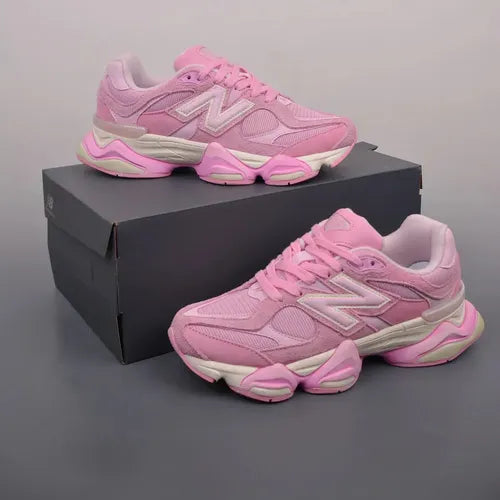 New Balance 9060 en el colorway "Pink Overdye"