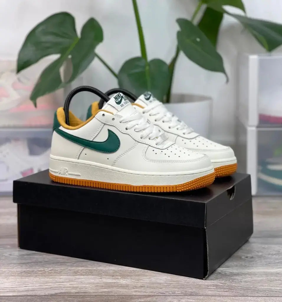 Nike Air Force Low Retro