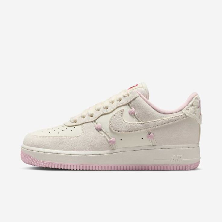 Nike Air Force 1Low Valentine¨s Day 2025